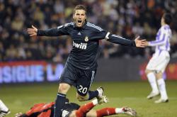 最后时刻胜出首场状态出色，DWG观众沸腾！，阿扎伦卡重返赛场比赛高潮迭起